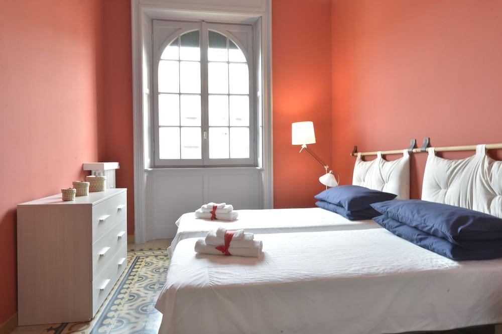 At Home - Porta Romana