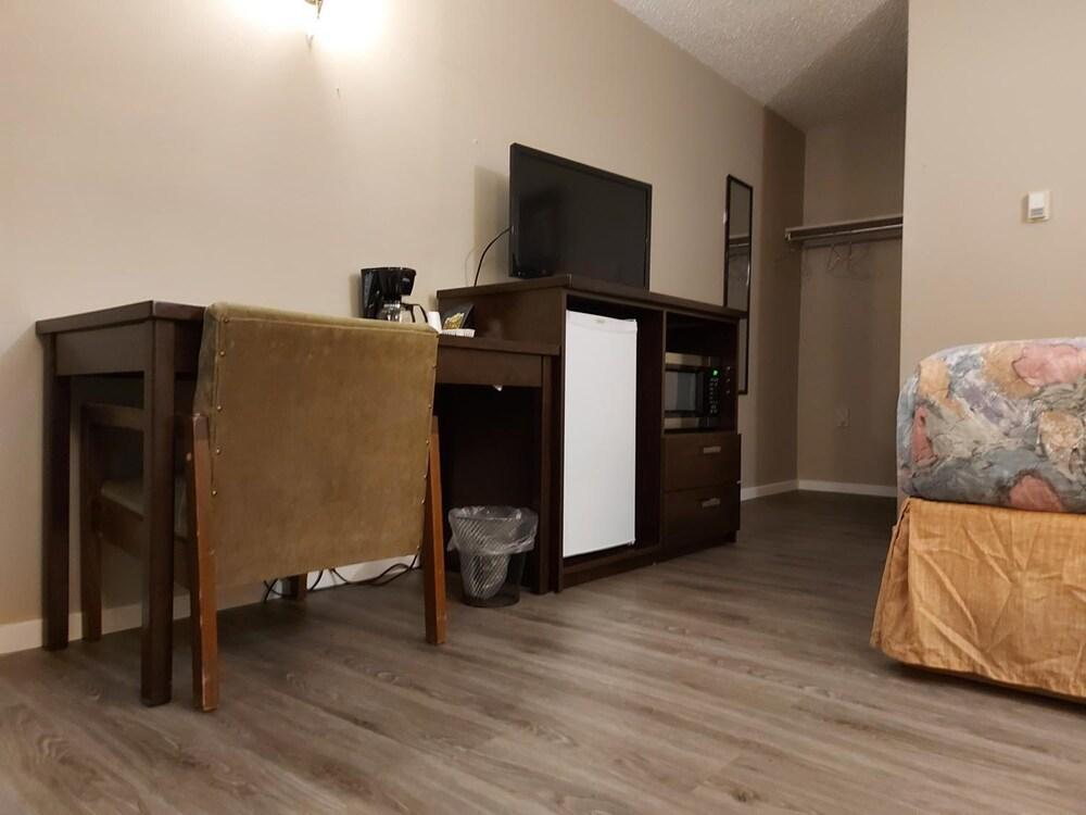 Melville Country Inn