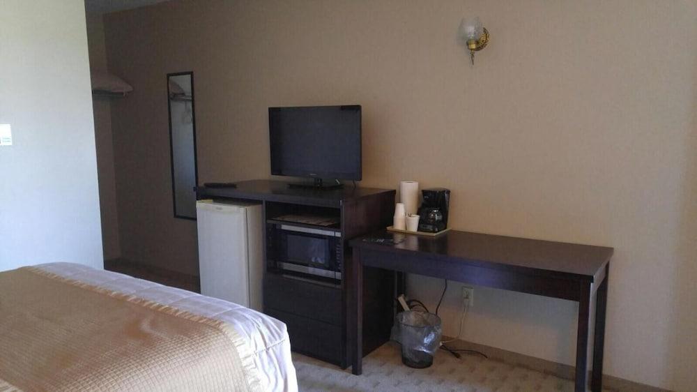 Melville Country Inn