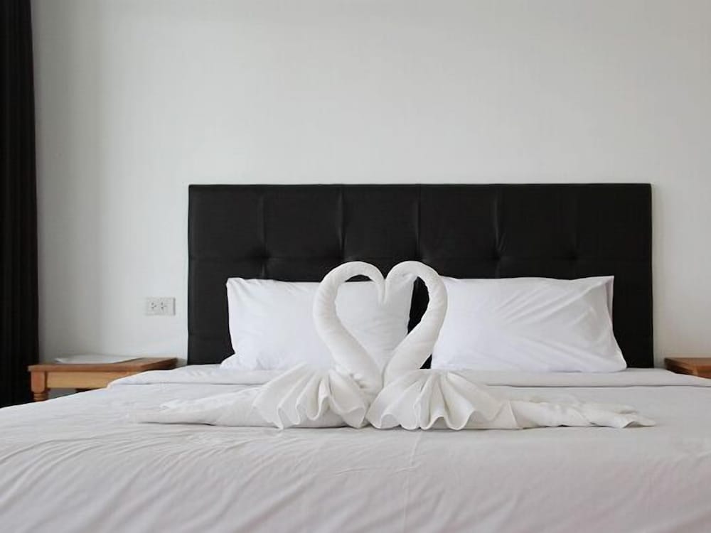 Baan Faa Talaychan Resort