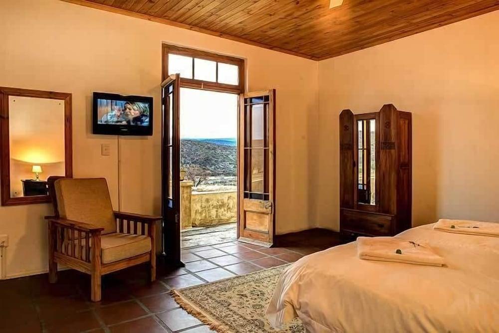 Keurfontein Country House