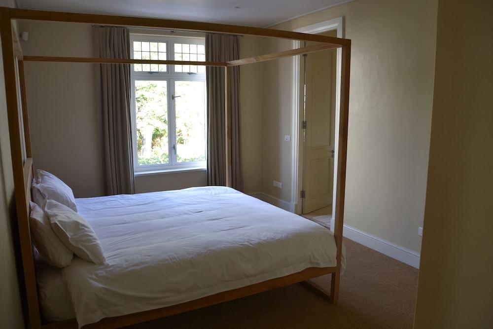 The Majestic Apartment