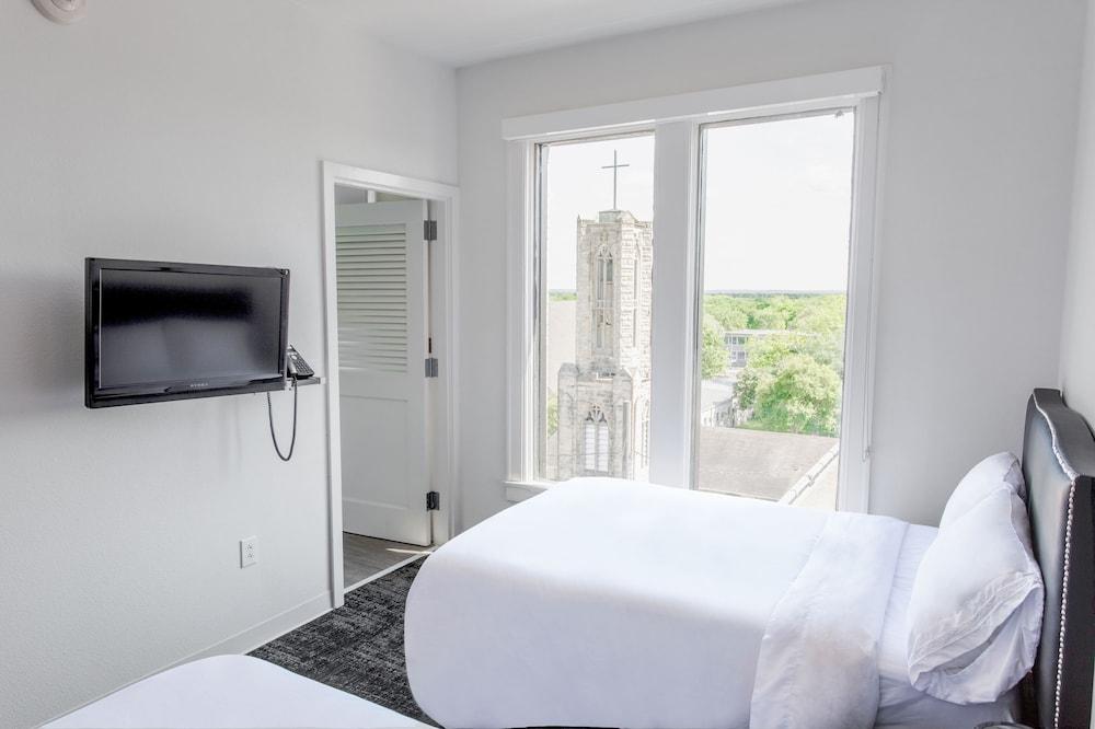 Park Plaza Hotel Seguin