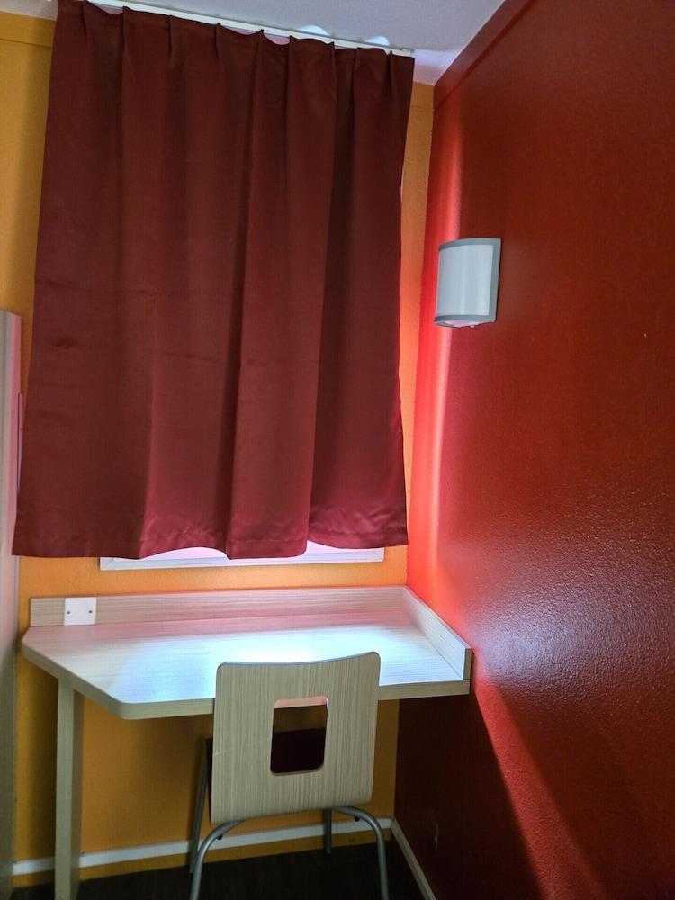 Première Classe Angers Sud - Les Ponts De Cé