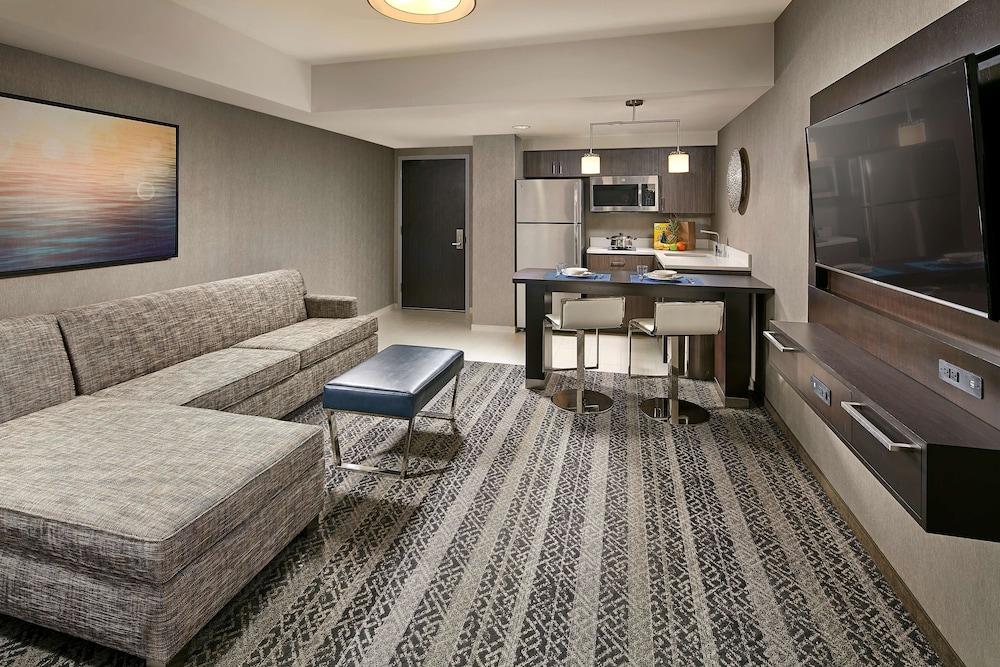 Homewood Suites by Hilton San Diego Downtown/Bayside