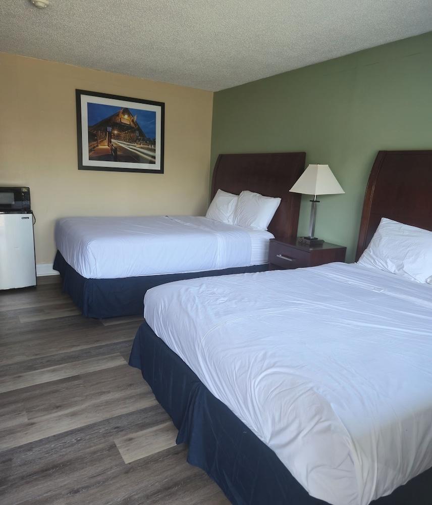 Nashoba Valley Inn & Suites