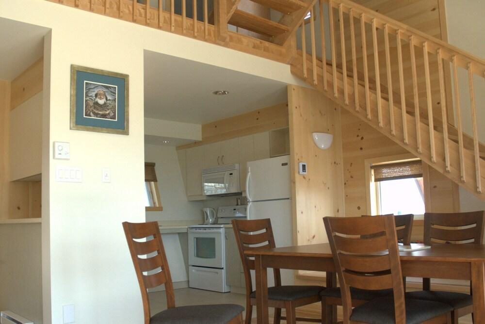 Les Chalets du Bioparc