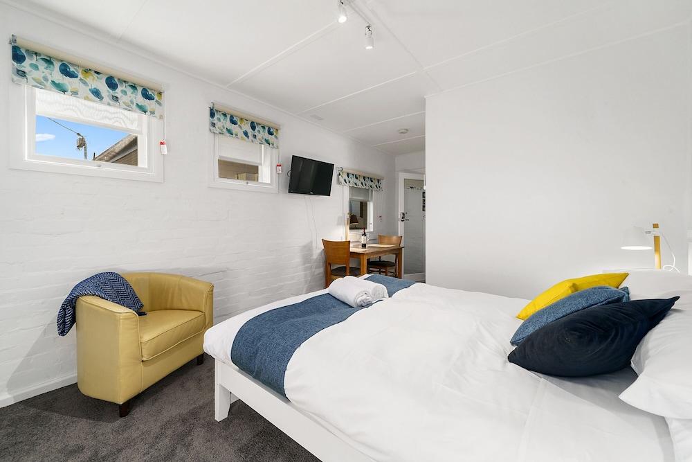 Benson House & Benson Lodge