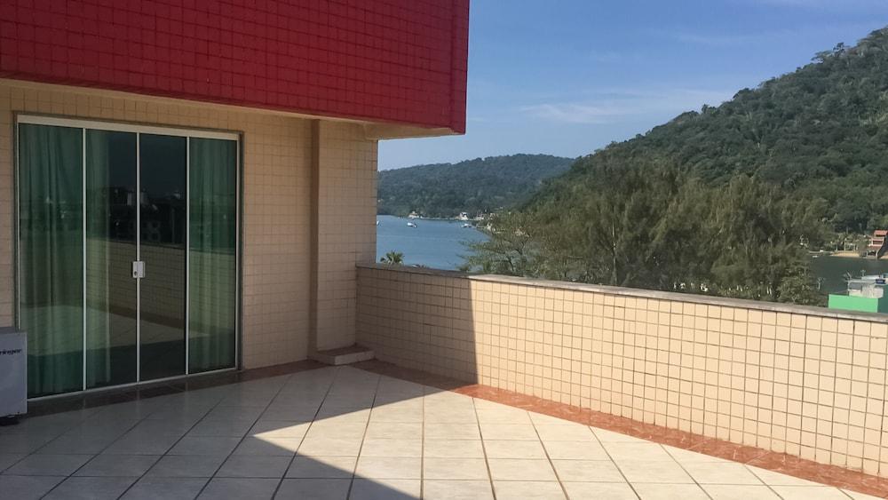 Itacuruçá Plaza Hotel