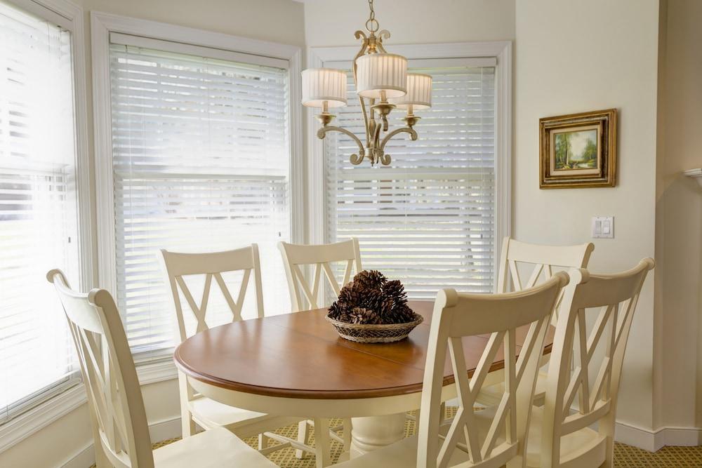 The Highlands at Harbor Springs