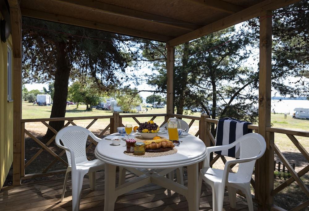 Mobile Homes Brijuni Pineta