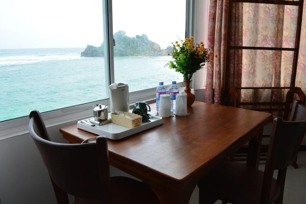 Sayurima Tourist Hotel