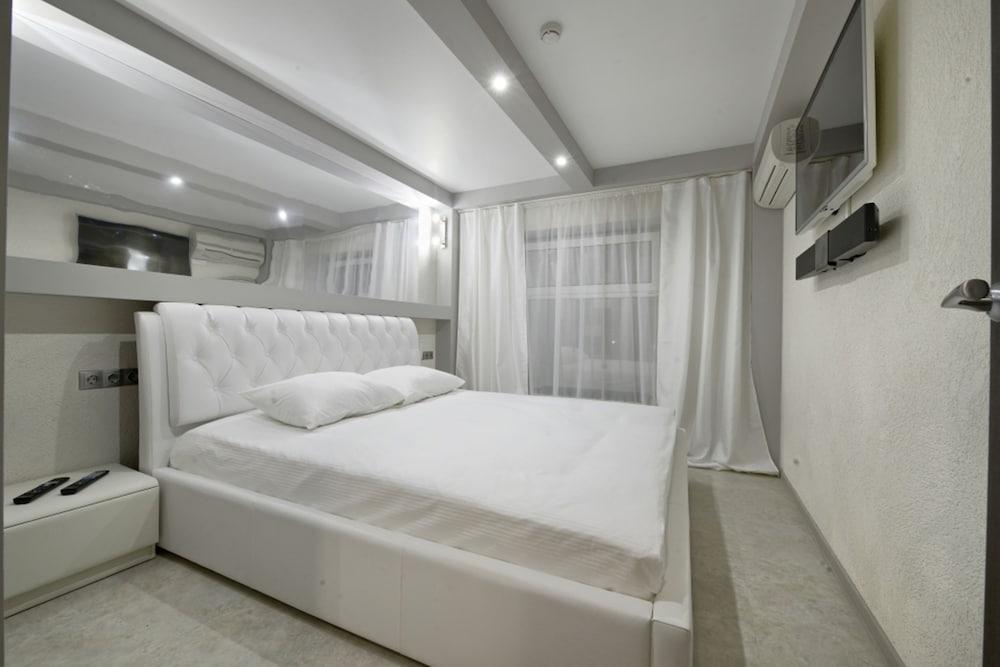 Alex Hotel Yugo Zapad