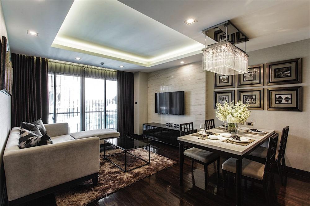 The Chiang Mai Riverside