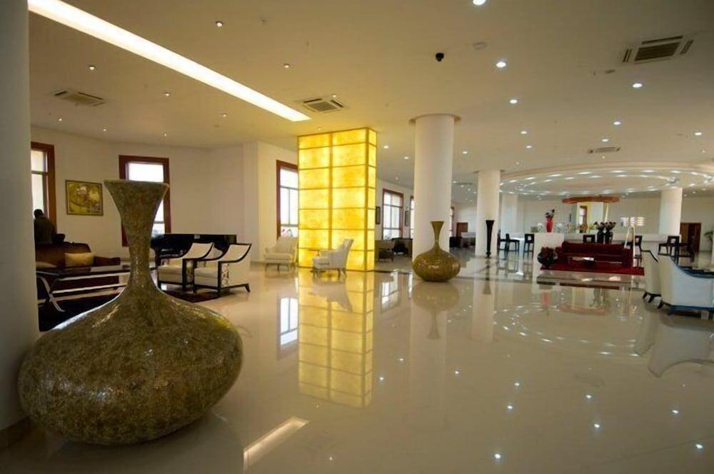 Hotel Victoria Garden