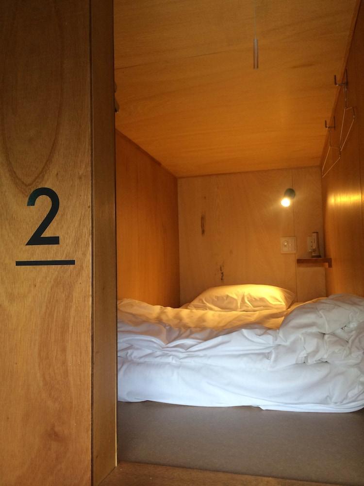 Nagonoya Cafe Guest House - Hostel