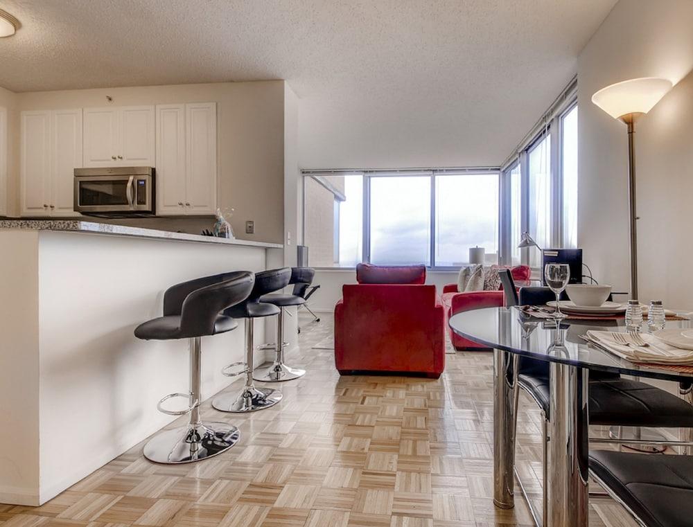 Global Luxury Suites at Exchange