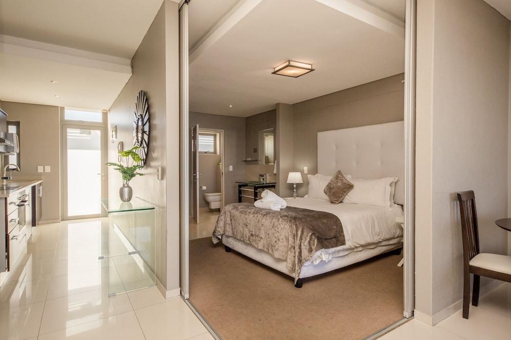 Infinity Self-Catering Apartments