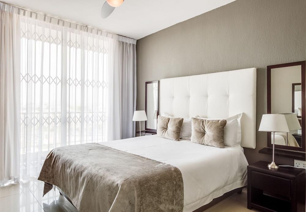 Infinity Self-Catering Apartments