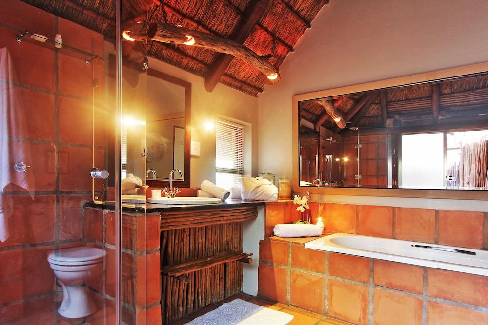 Itaga Luxury Private Game Lodge