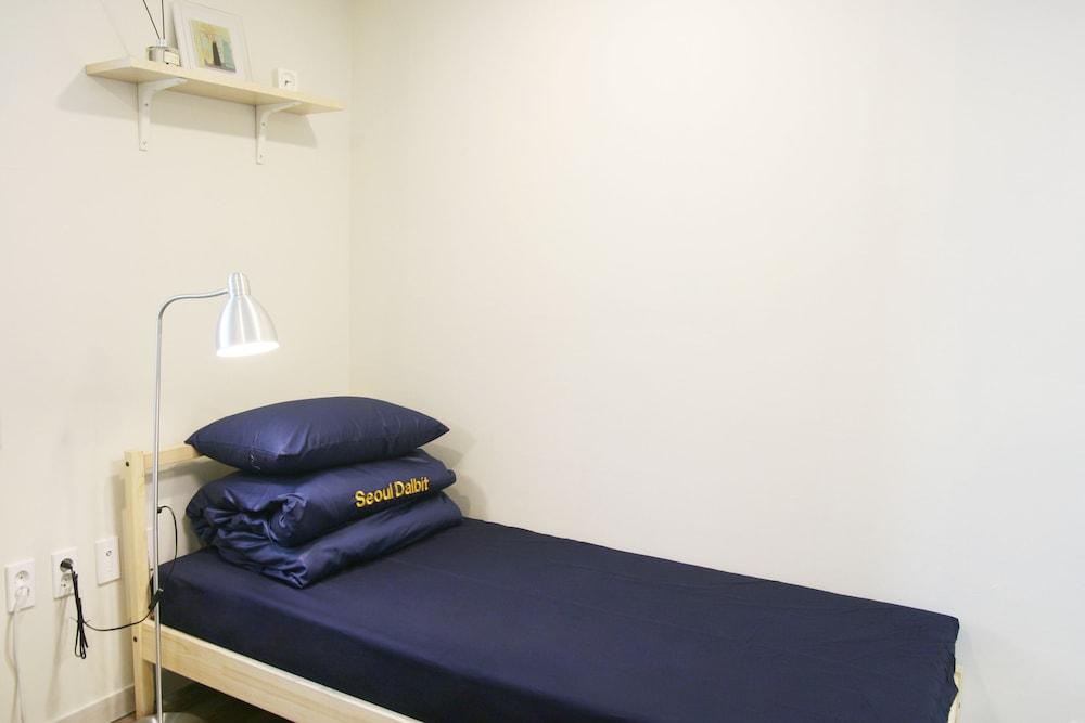 Seoul Dalbit Dongdaemun Guesthouse