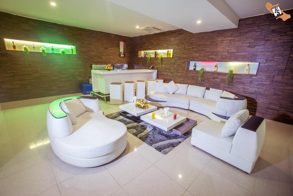 Merchant Art Boutique Hotel