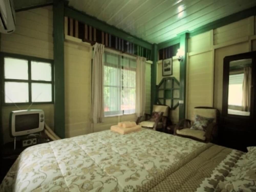 Baan Tepa Boutique House