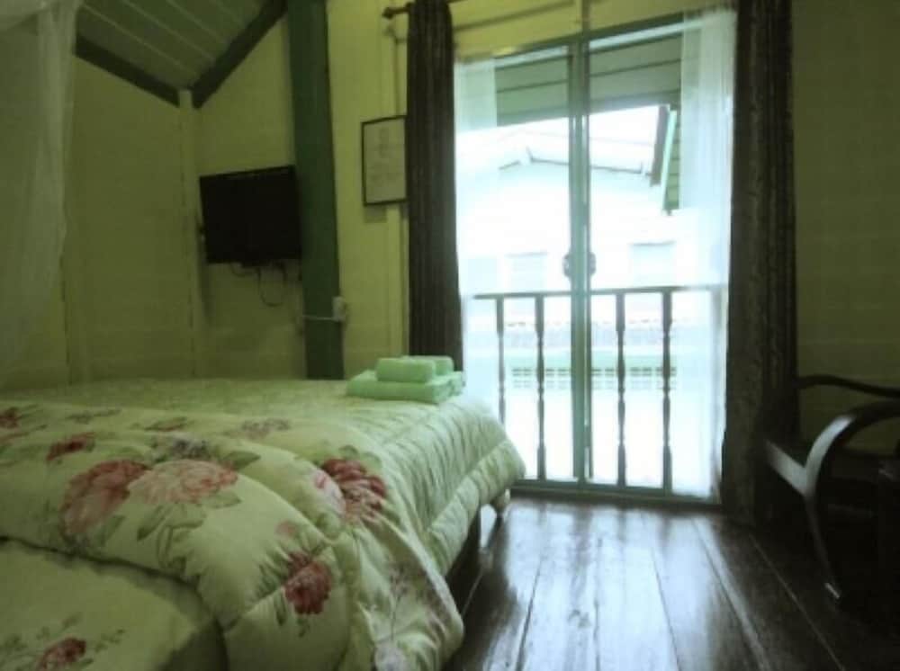 Baan Tepa Boutique House