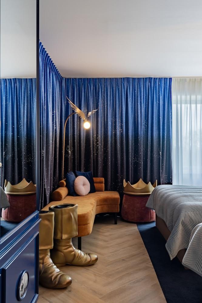 Efteling Wonder Hotel - Theme Park tickets included