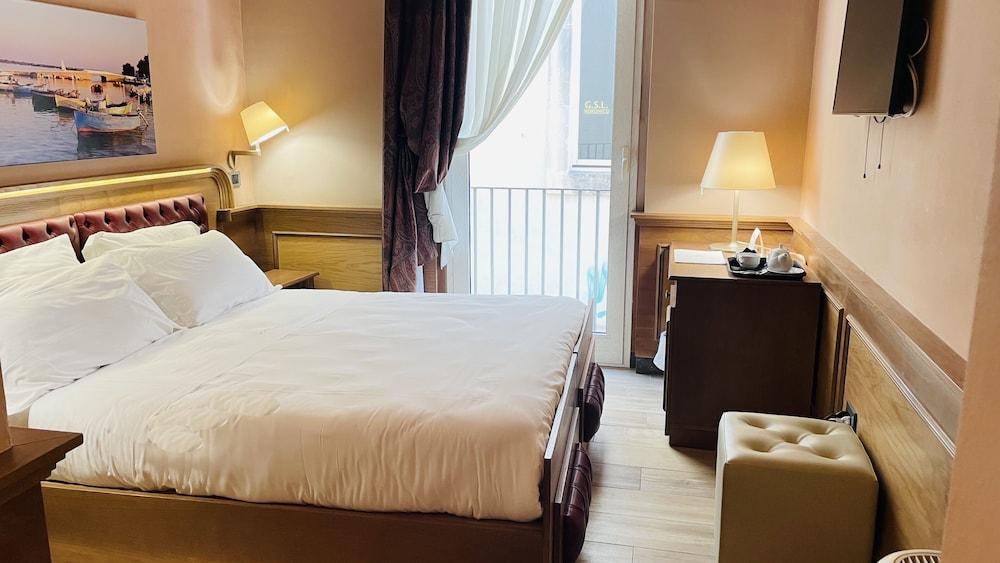 Le Club Boutique Hotel