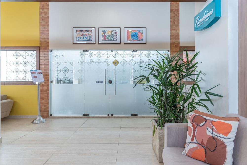 Slim Pajuçara by Tropicalis