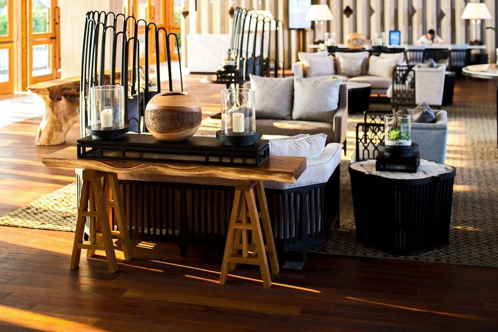 Hua Hin Marriott Resort & Spa