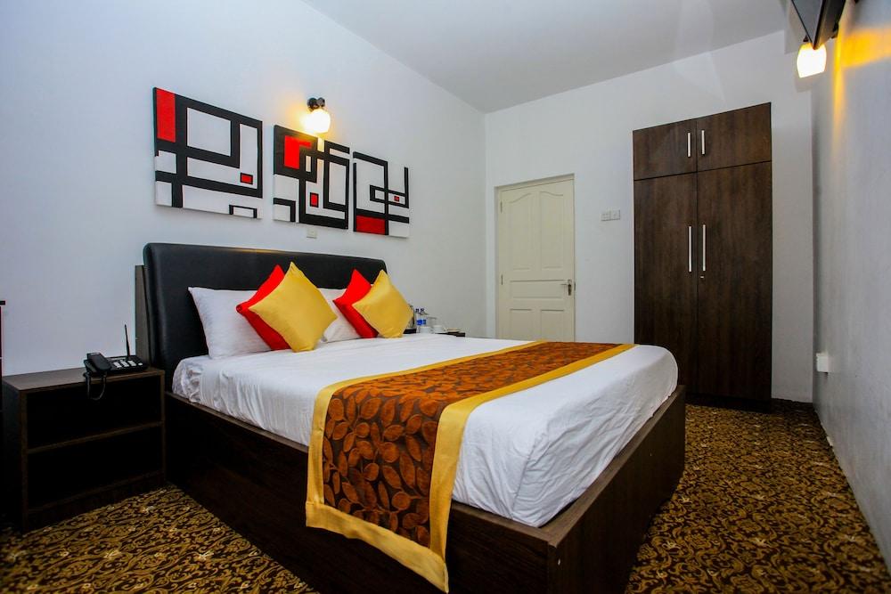 La Cottage Boutique Hotel & Restaurant