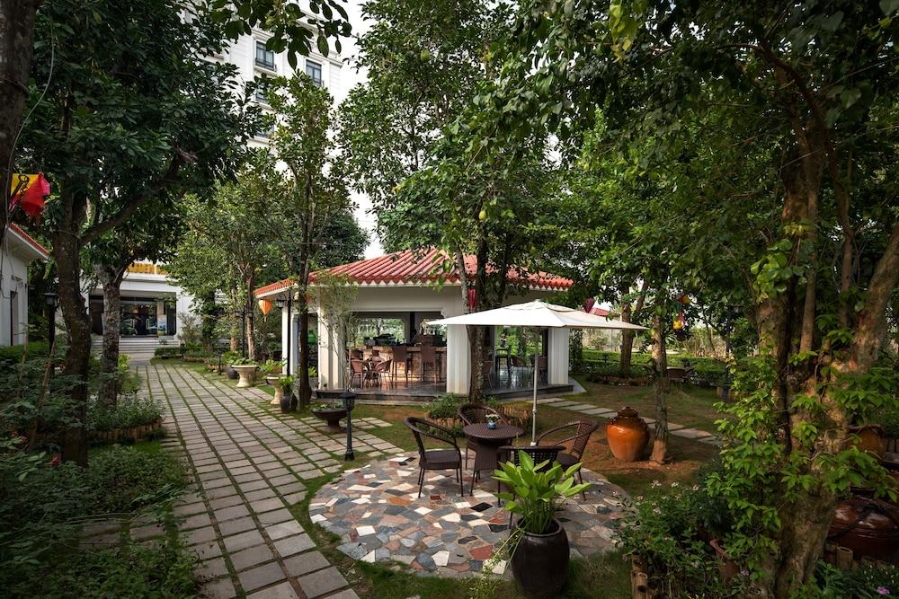 Ninh Binh Hidden Charm Hotel & Resort