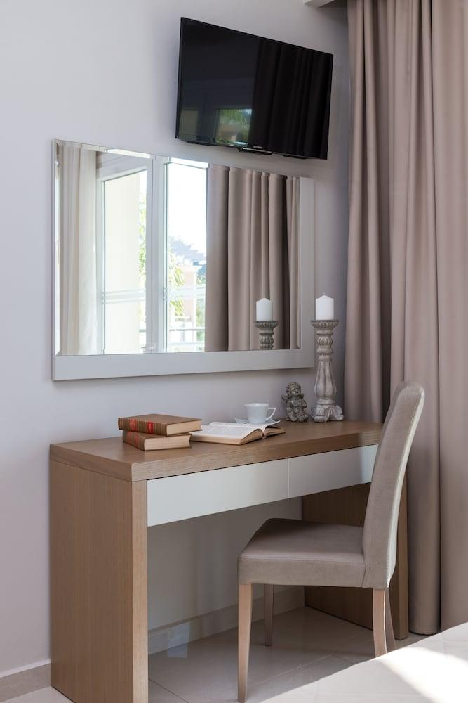 Mamfredas Luxury Resort