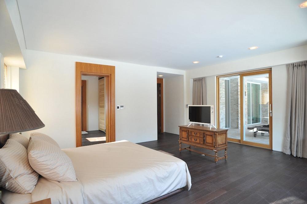 Club Inner Hotel & Resort