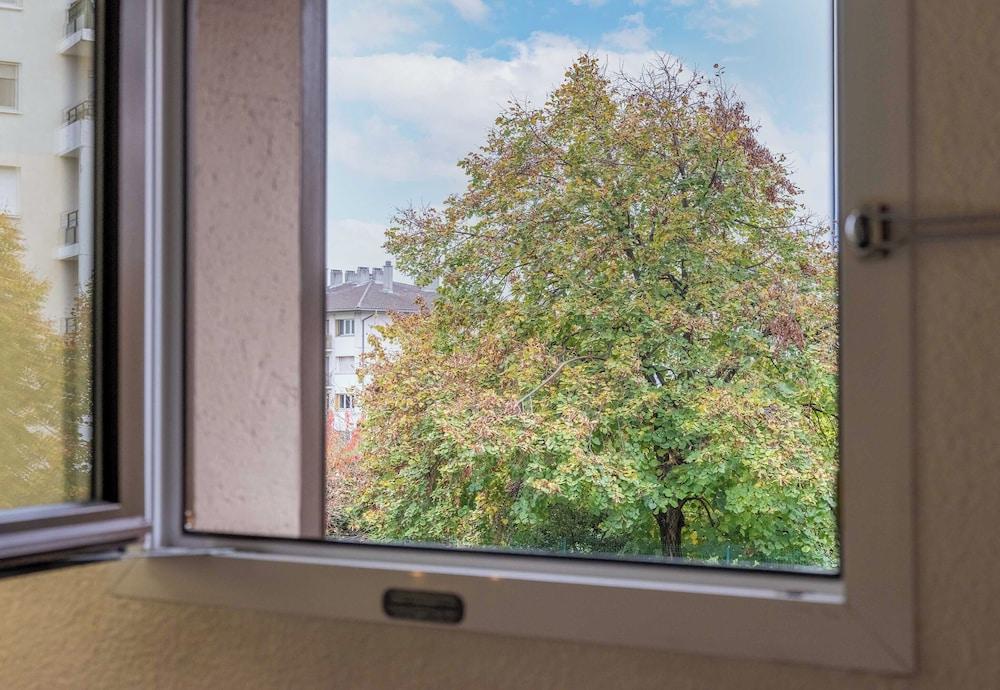 B&B HOTEL Annemasse Est