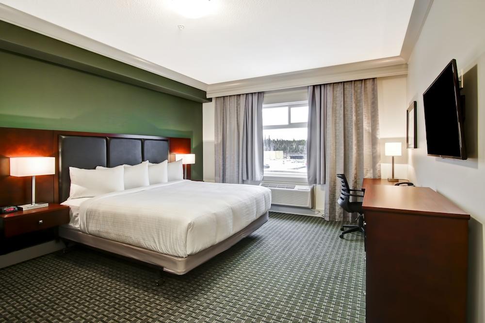 Chateau Nova Yellowknife