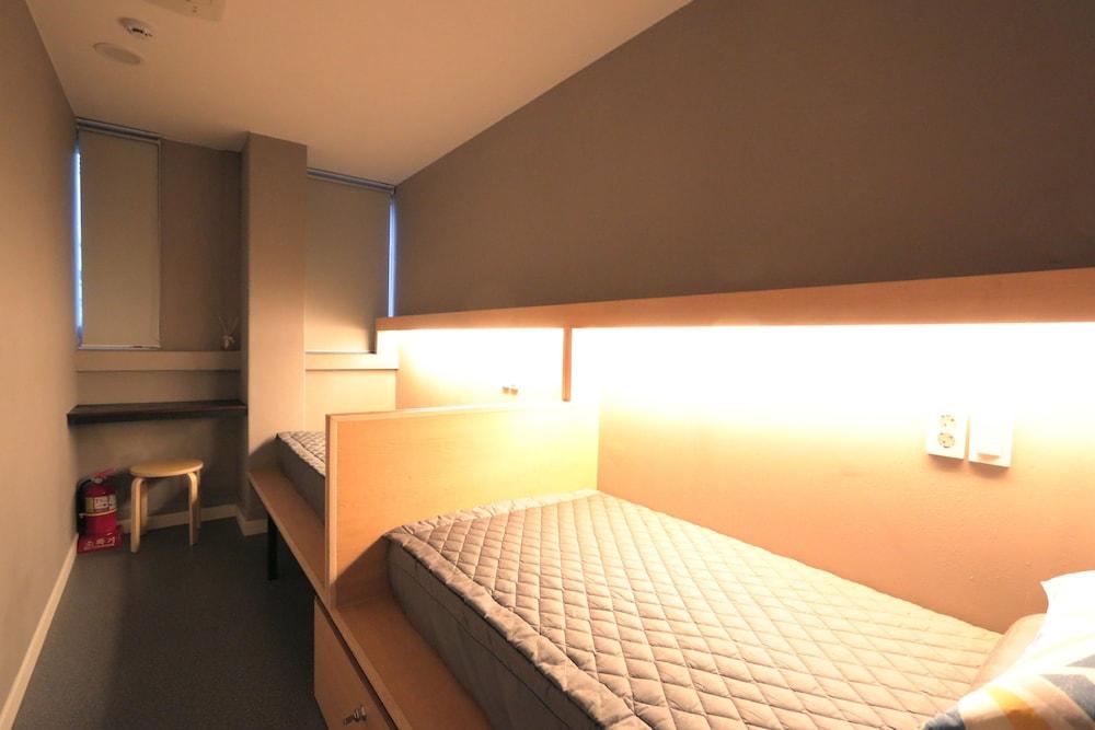 Blueboat Hostel Gyeongju