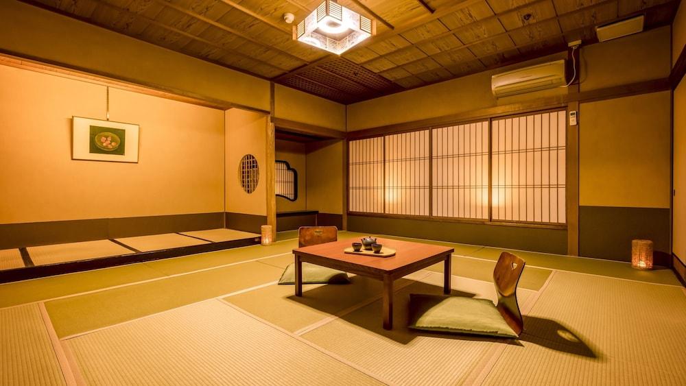 Ooedo Onsen Monogatari Yamashiro Saichoraku