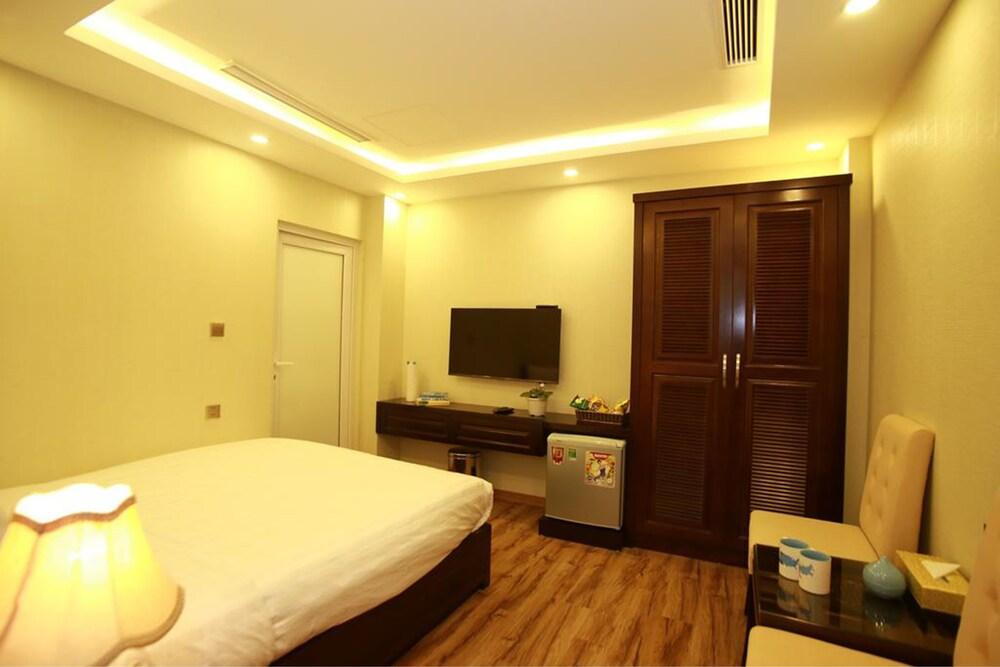 Mayfair Hotel & Apartment Hanoi