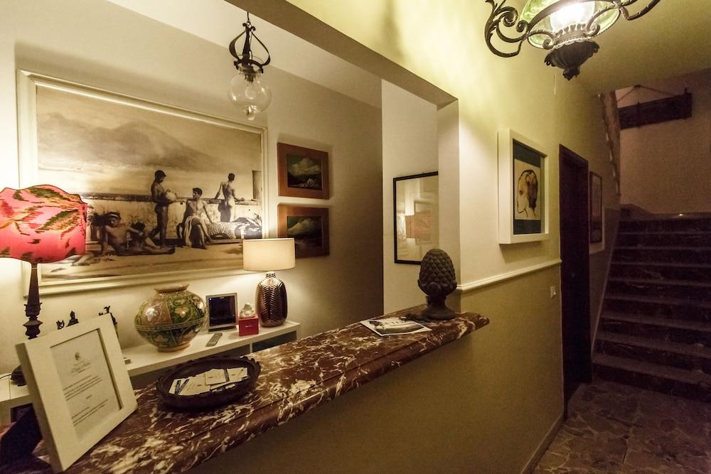 Casa Aricò & Shatulle Suites