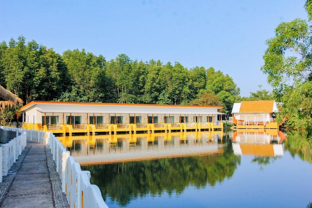 Anavilla Tangke Resort