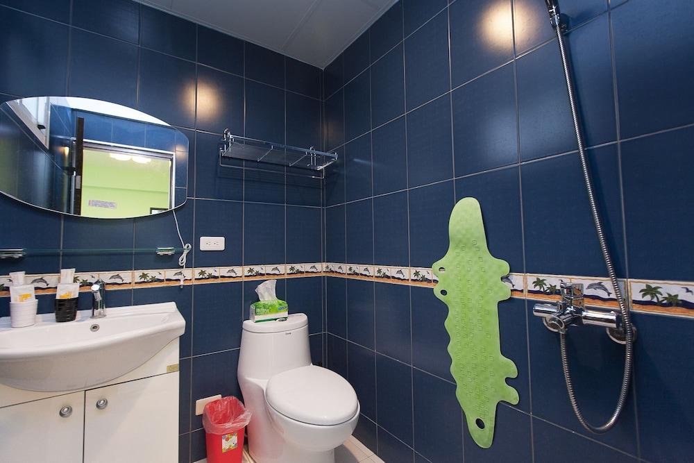 Wulas Dorm Backpackers