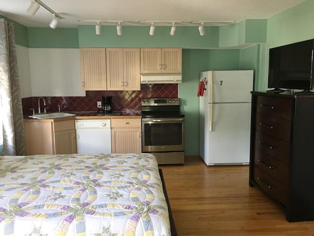 Footbridge North Hotel