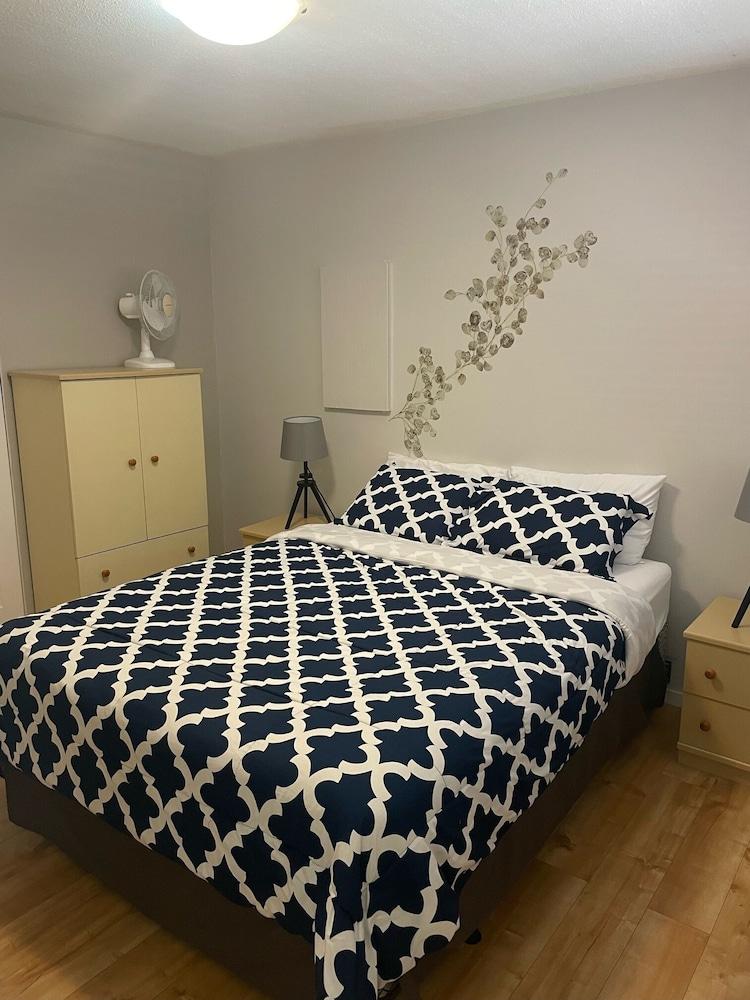 Cedar Grove Motel and Cabins