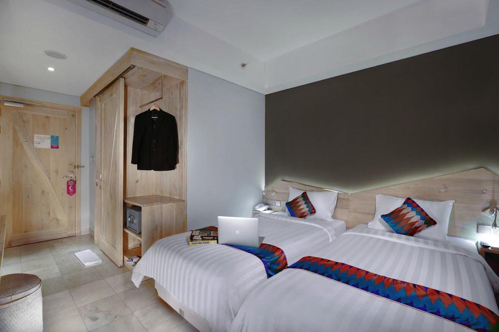 D'MAX Hotel & Convention Lombok