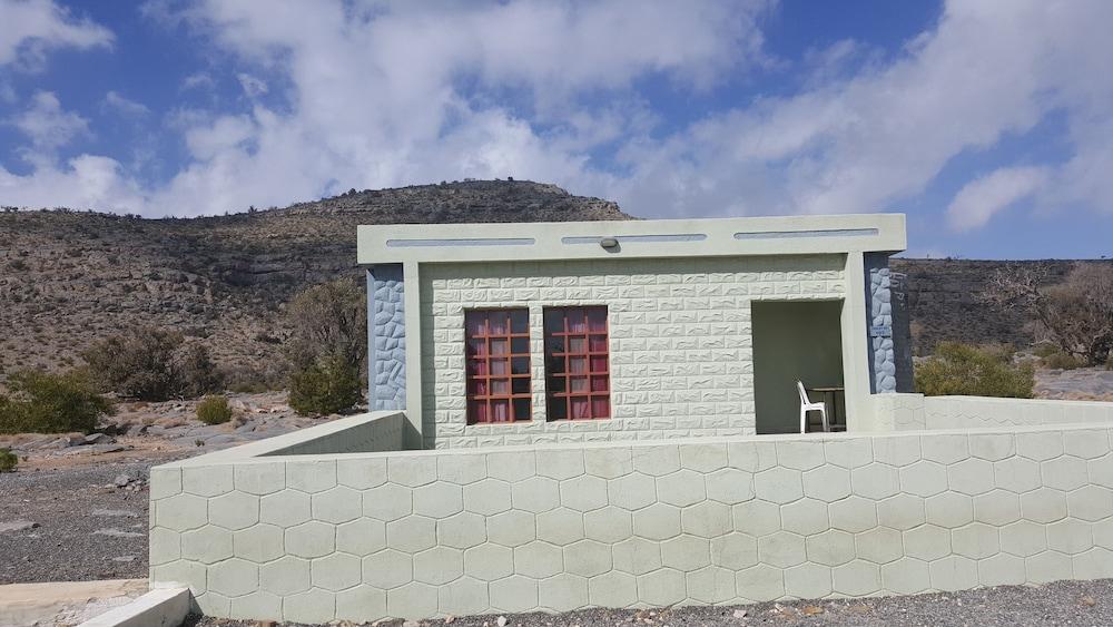 Sunrise Resort Jebel Sham Mountain