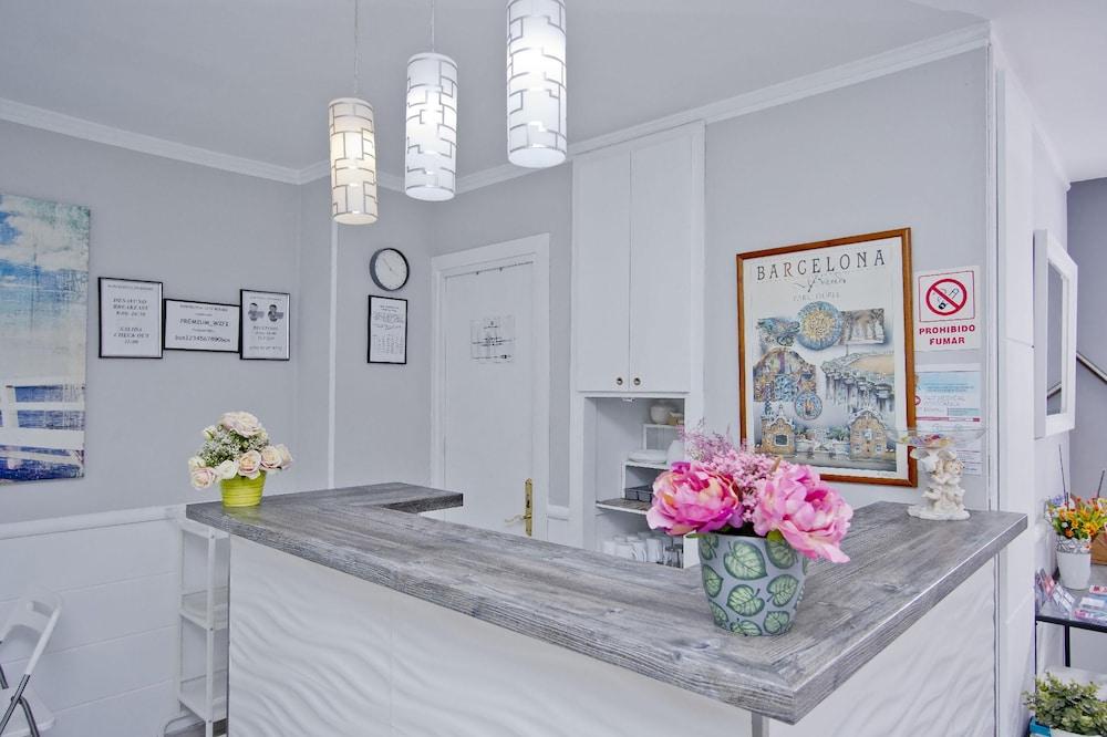 Barcelona City Rooms