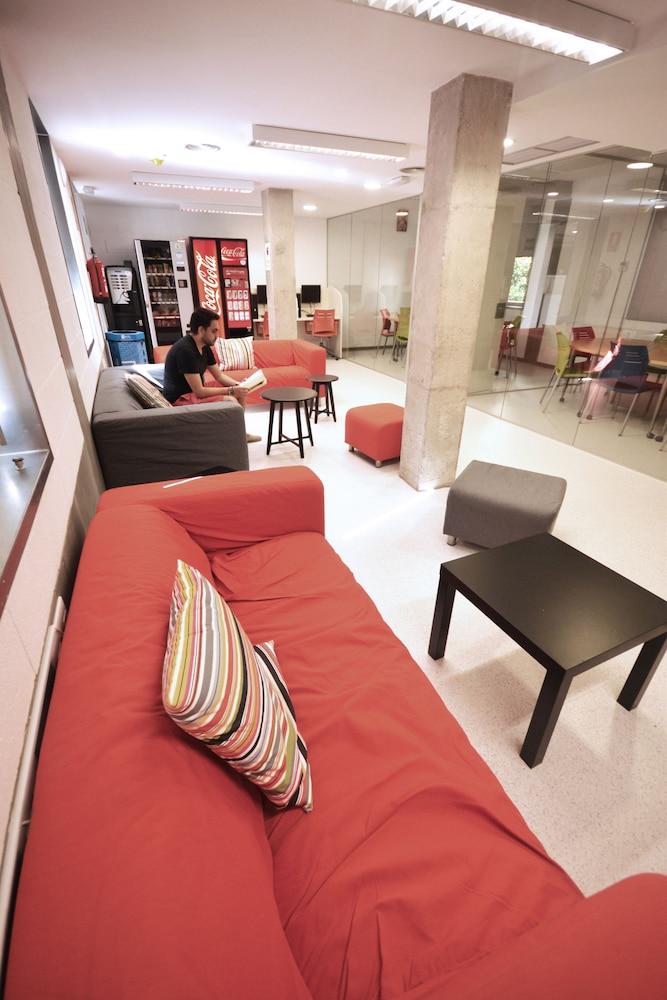 Scout Madrid Hostel